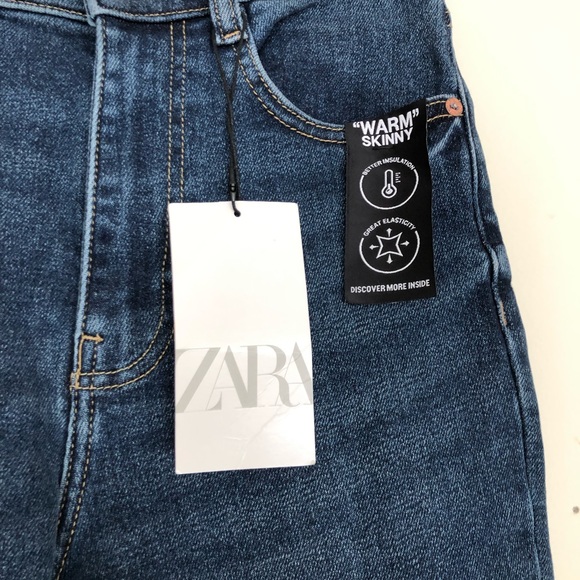 Zara High Waisted Dark Wash Warm Jeans // NWT - Picture 3 of 6